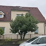 Beautiful House 15 Minutes From Schwechat Airport Holiday home