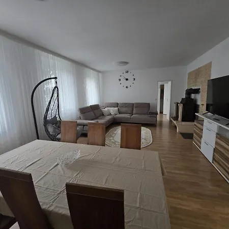 Beautiful House 15 Minutes From Schwechat Airport * Leopoldsdorf