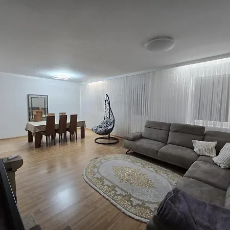 Holiday home Beautiful House 15 Minutes From Schwechat Airport