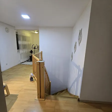 Holiday home Beautiful House 15 Minutes From Schwechat Airport Leopoldsdorf