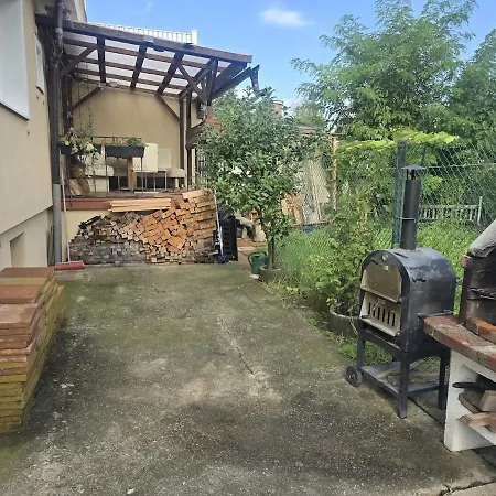 Beautiful House 15 Minutes From Schwechat Airport *