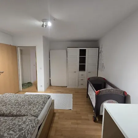 Holiday home Beautiful House 15 Minutes From Schwechat Airport