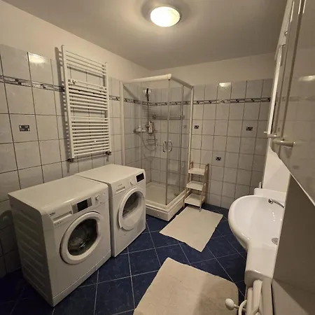 Beautiful House 15 Minutes From Schwechat Airport *