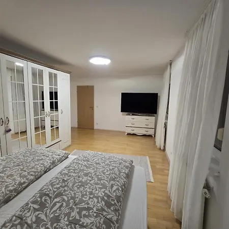 Beautiful House 15 Minutes From Schwechat Airport * Leopoldsdorf