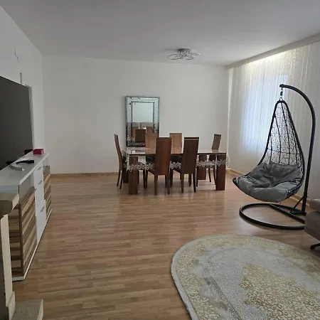 Beautiful House 15 Minutes From Schwechat Airport Holiday home Leopoldsdorf