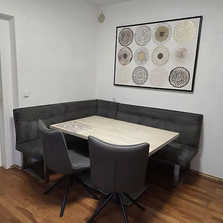 Holiday home Beautiful House 15 Minutes From Schwechat Airport Leopoldsdorf