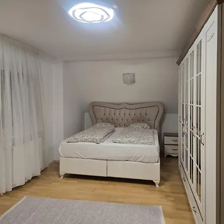 Beautiful House 15 Minutes From Schwechat Airport Leopoldsdorf