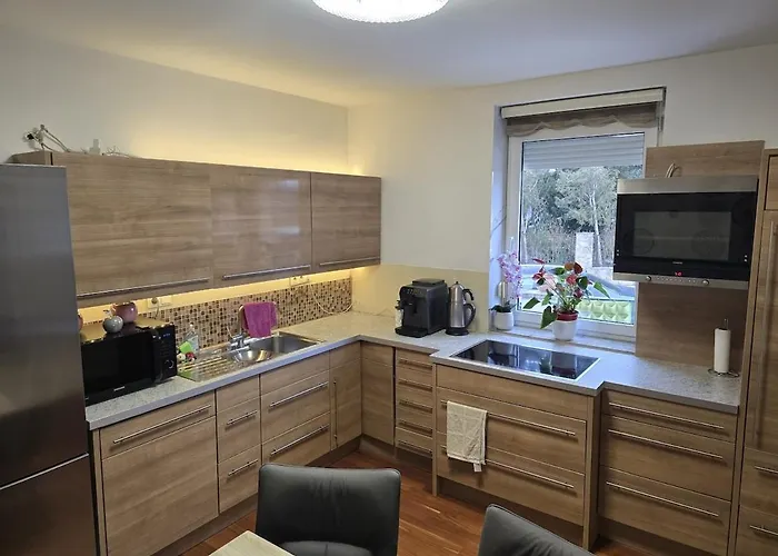 Сasa de vacaciones Beautiful House 15 Minutes From Schwechat Airport *