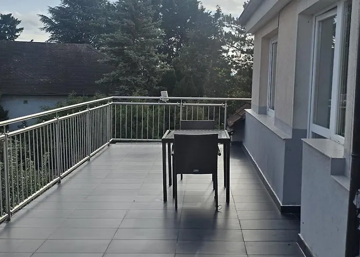 Сasa de vacaciones Beautiful House 15 Minutes From Schwechat Airport